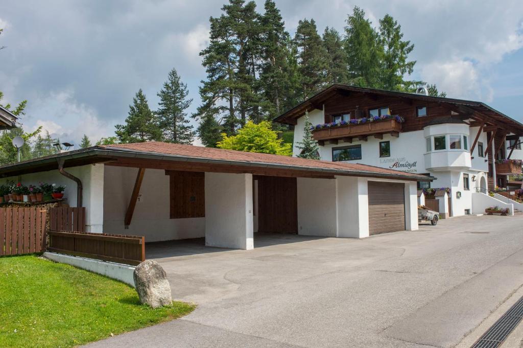 Landhaus Almidyll Зеефельд в Тироле Экстерьер фото